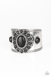 Paparazzi Bracelet - Room To Roam - Black Stone Flower