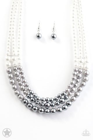 Paparazzi Necklace - Lady In Waiting - Silver Pearl Bead