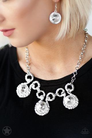 Hypnotized Rhinestone Silver Textured Necklace