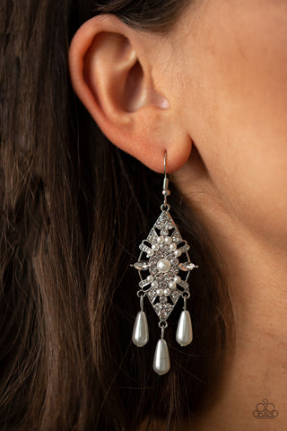 Majestic Mood Silver Earrings