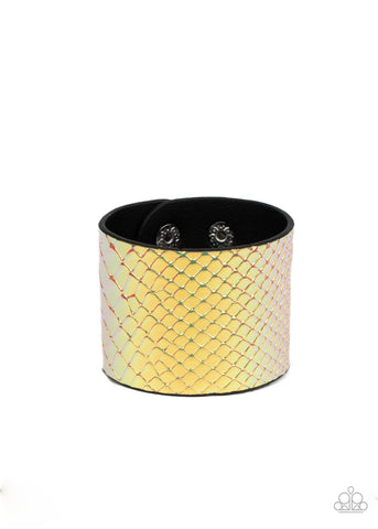 Paparazzi Bracelet - Galactic Galapagos - Yellow Metallic